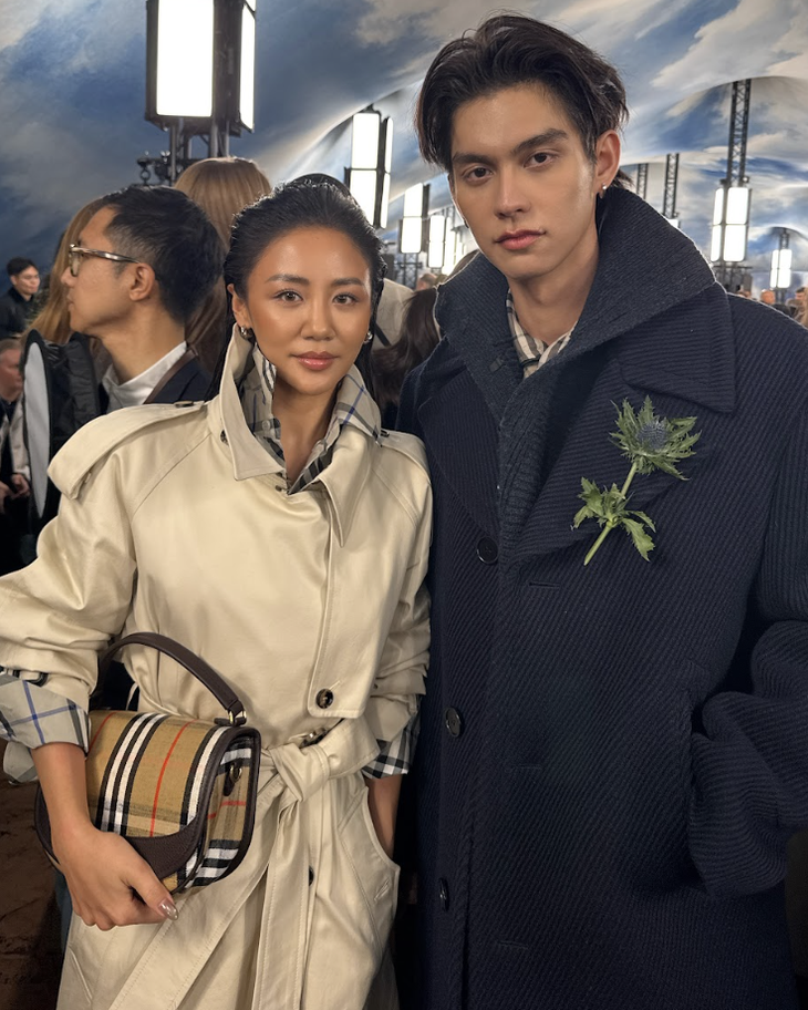 Văn Mai Hương khoe gặp nhiều sao hot ở Tuần lễ thời trang London - Ảnh 2.