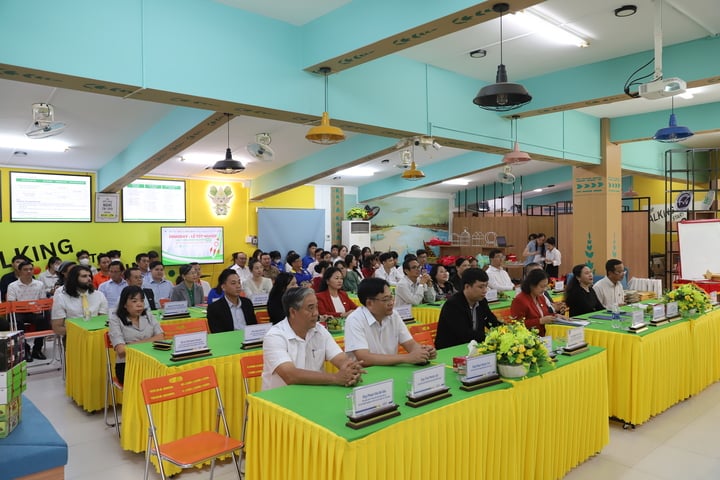 គម្រោងចាប់ផ្តើមអាជីវកម្មចំនួន 5 បានបង្កើនដើមទុនដោយជោគជ័យក្នុងព្រឹត្តិការណ៍ Demo Day - សាកលវិទ្យាល័យត្រាវិញ - ២