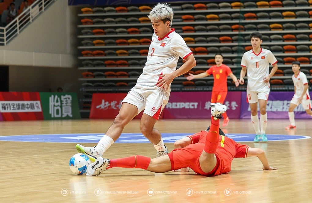 Báo Trung Quốc bình luận khi đội nhà thua đậm tuyển futsal Việt Nam - 1