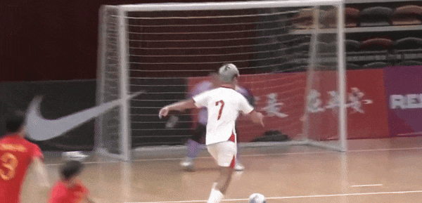 ezgif-8282ffd98c9901.gif