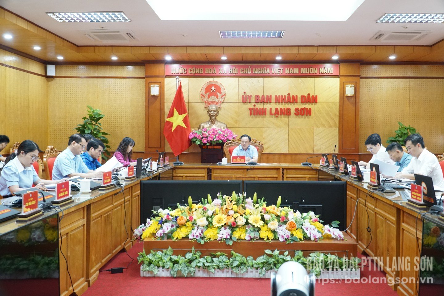 Đồng chí Lương Trọng Quỳnh, Phó Chủ tịch UBND tỉnh chủ trì cuộc họp