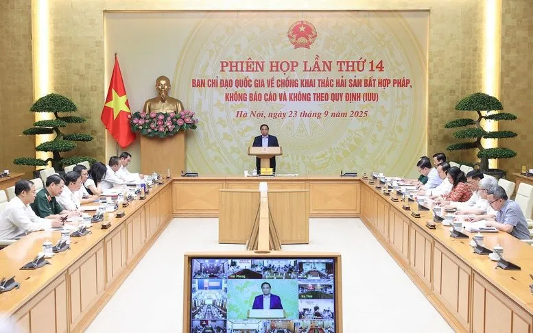 Thủ tướng chủ trì phiên họp 14 Ban Chỉ đạo chống khai thác hải sản bất hợp pháp, không báo cáo và không theo quy định - Ảnh: VGP