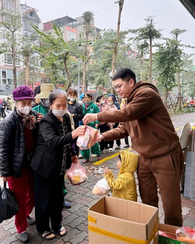 A heart that never stops giving - Photo 2.