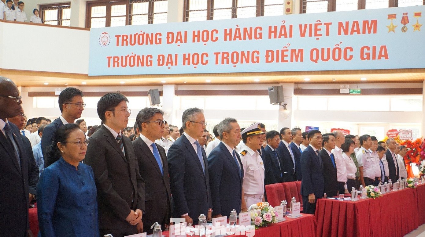 tp-dh-hang-hai-vn-3-6613.jpg