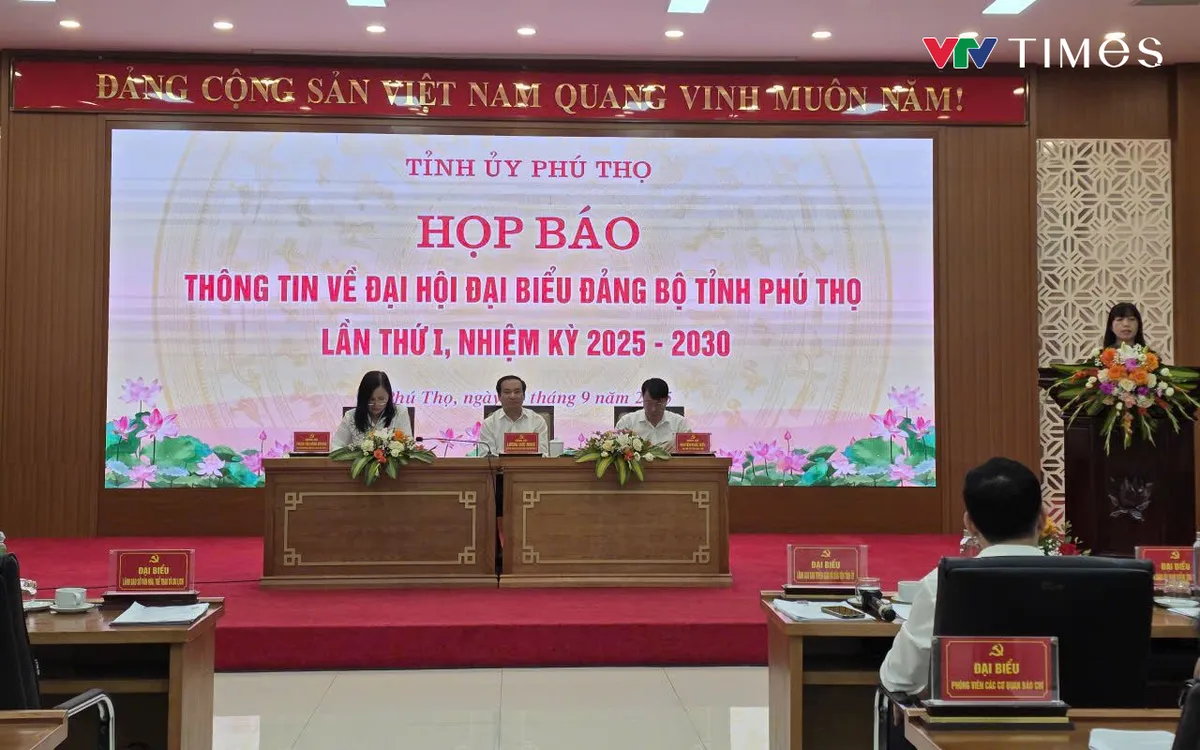 Toàn cảnh buổi họp báo. Ảnh: Thu Hường 