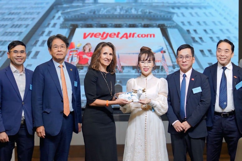 Doanh nghiệp Việt khẳng định khát vọng hội nhập, 'gõ cửa' Sàn chứng khoán lớn nhất thế giới- Ảnh 1.