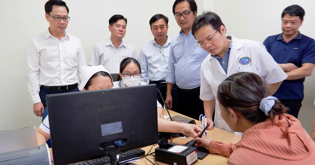 TP.Đà Nẵng: Người dân hết lo hồ sơ giấy, đi khám bệnh chỉ cần mã số