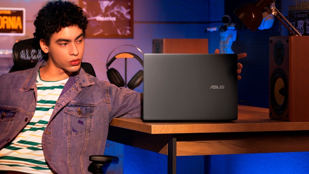 ASUS Gaming V16 - Laptop gaming mỏng nhẹ thế hệ mới dành cho học sinh, sinh viên - 2