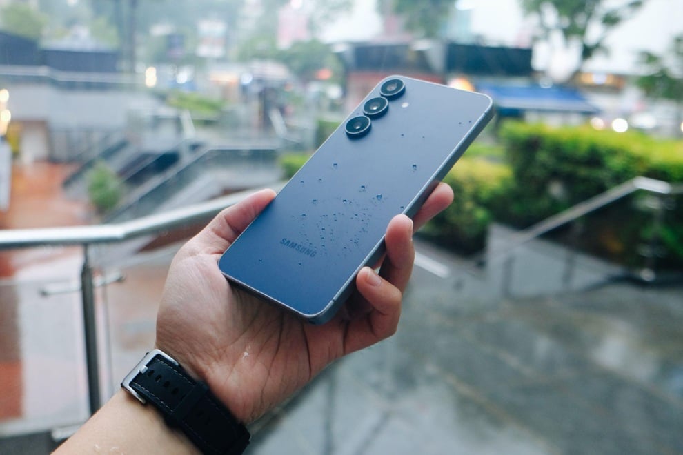 Galaxy S25 FE hỗ trợ người dùng khám phá và cảm nhận những vùng đất mới trọn vẹn hơn - 2