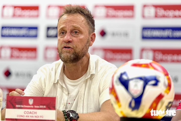 Coach Polking: 'Hanoi Police Club is not lucky' - Photo 1.