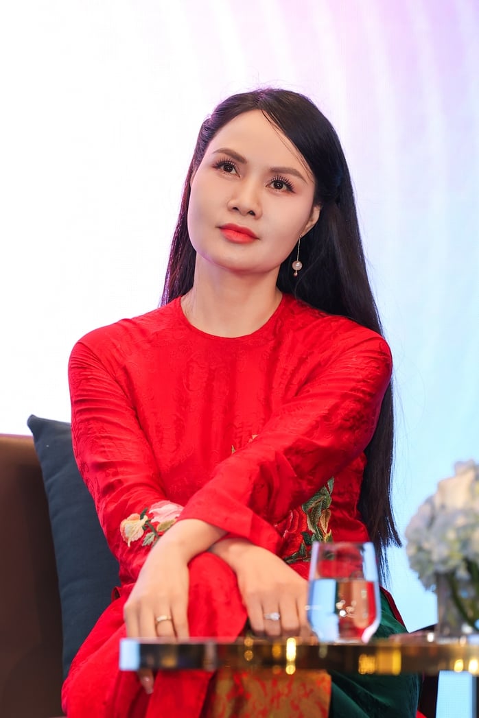 NSND Mai Hoa thân quen và mới lạ trong 