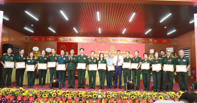 Hội Cựu chiến binh phường Định Công: Đóng góp tích cực trong thực hiện nhiệm vụ chính trị địa phương- Ảnh 7.
