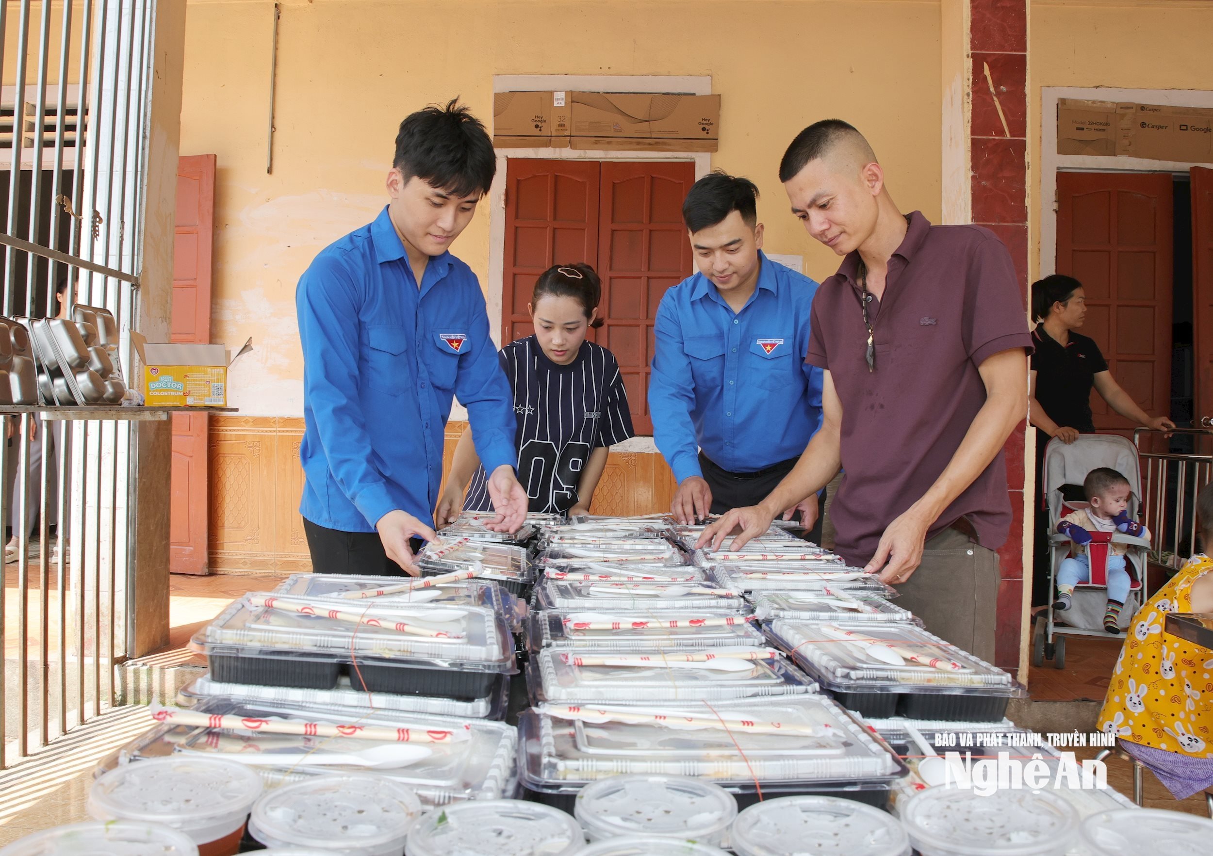 ពិធីបុណ្យពាក់កណ្តាលរដូវស្លឹកឈើជ្រុះ ១០
