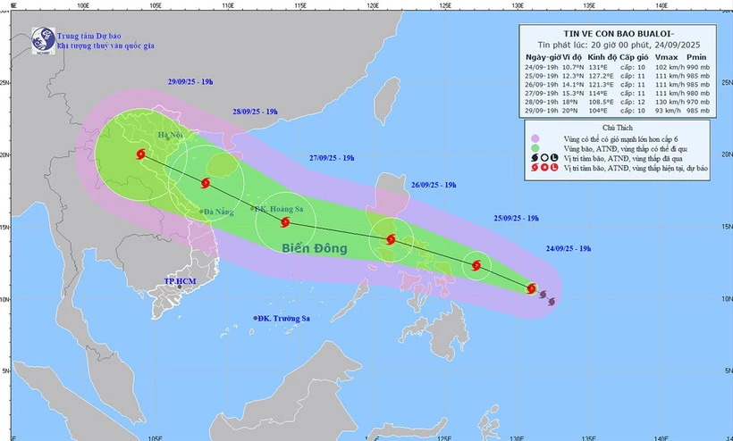 9月24日午後8時時点の嵐ブアロイの進路と強度の予想図。