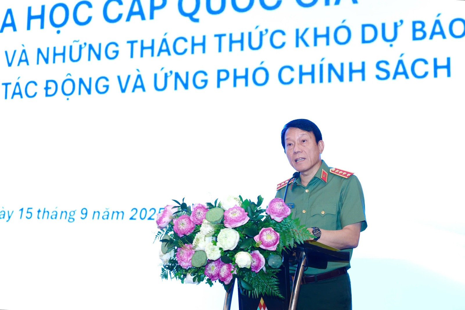 Đại tướng Lương Tam Quang, Bộ trưởng Bộ Công an.jpg