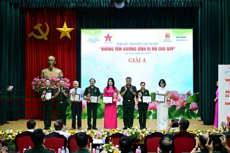 22 tác phẩm đạt giải Cuộc thi viết “Những tấm gương bình dị mà cao quý” lần thứ 16 -0