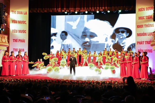 Chương trình nghệ thuật đặc biệt chào mừng Đại hội thi đua yêu nước Bộ VHTTDL lần thứ IV (2025 - 2030) - Ảnh 3.