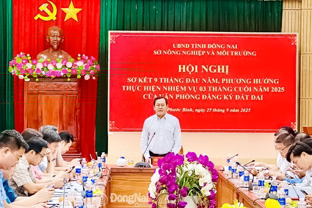 Phó Giám đốc Sở Nông nghiệp và Môi trường tỉnh Đồng Nai Đặng Minh Đức phát biểu chỉ đạo tại hội nghị. Ảnh: Khôi Vũ
