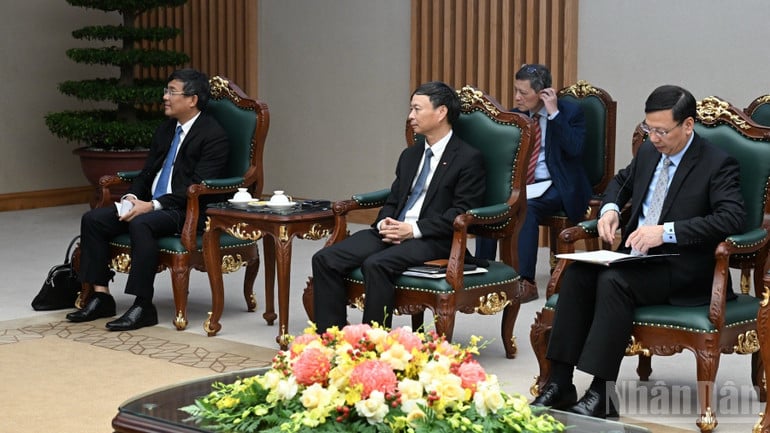Lãnh đạo một số bộ, ngành Việt Nam tham dự buổi tiếp. (Ảnh: Trần Hải)