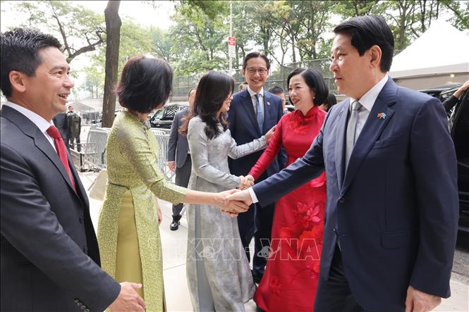 ចំណងជើងរូបថត
