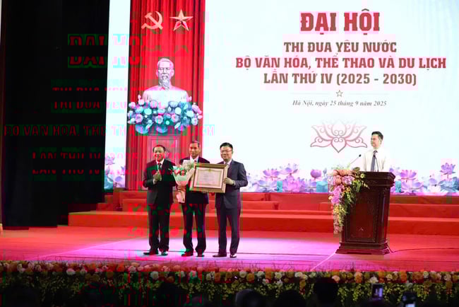 Phó Thủ tướng Lê Thành Long: Đưa phong trào thi đua thành động lực đổi mới, sáng tạo, cống hiến - Ảnh 3.