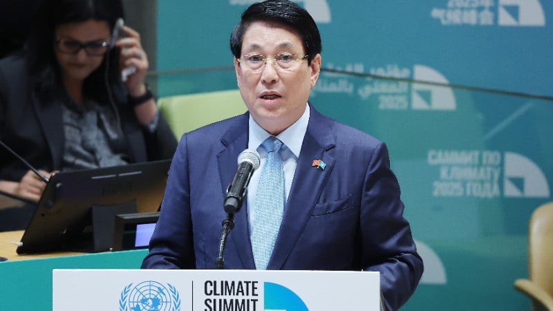 루옹 끄엉 대통령이 기후 행동에 관한 특별 세계 정상회의에서 연설하고 있다. (사진: 람 칸 – VNA)