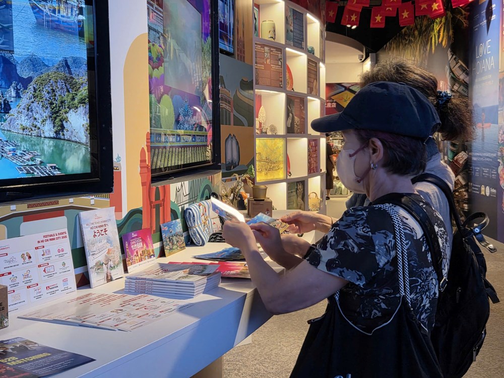 Ho Chi Minh City is colorful at EXPO 2025 - photo 3