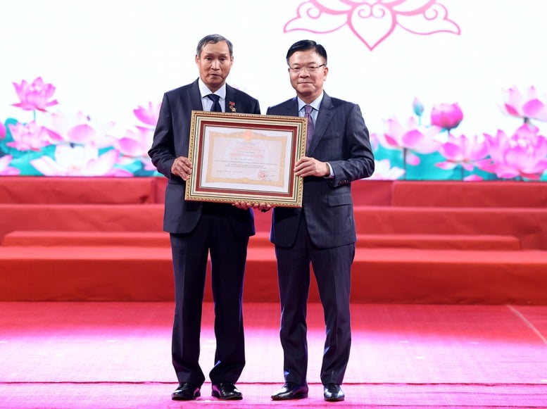 Phát huy tinh thần tiên phong khơi thông, đột phá, kiến tạo không gian phát triển văn hóa, thể thao và du lịch- Ảnh 5.