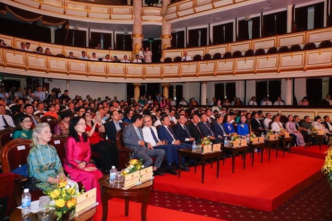Chương trình nghệ thuật đặc biệt chào mừng Đại hội thi đua yêu nước Bộ VHTTDL lần thứ IV (2025 - 2030) - Ảnh 5.