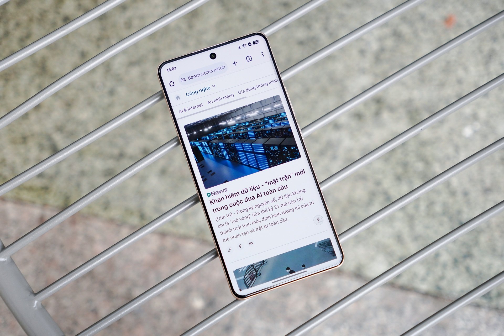 realme 15 Pro: Hiệu suất tốt, AI đa dạng nhưng thiết kế cần cải thiện - 8