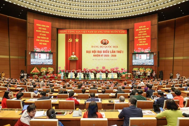 Tổng Bí thư Tô Lâm dự Đại hội Đảng bộ Quốc hội nhiệm kỳ 2025 - 2030 - Ảnh 4.