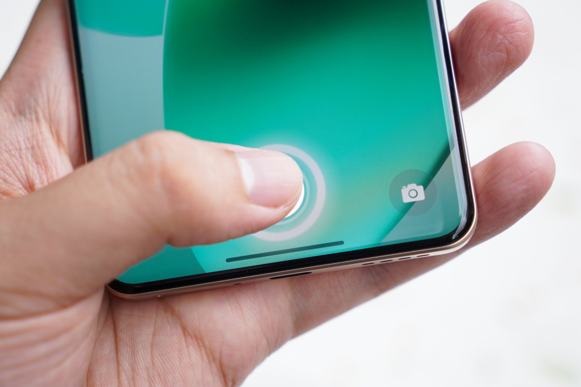 realme 15 Pro: Hiệu suất tốt, AI đa dạng nhưng thiết kế cần cải thiện - 7