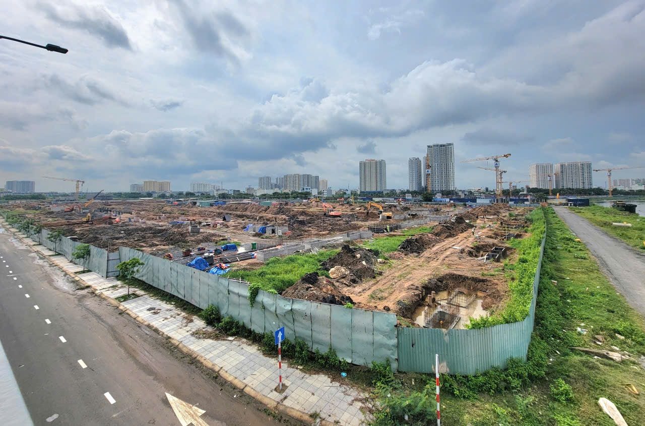 Việc xây dựng Bảng giá đất lần đầu trên địa bàn thành phố sẽ tiêu tốn khoảng hơn 16,2 tỷ đồng. Ảnh: Quang Phương