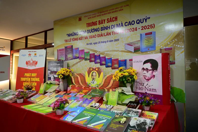 22 tác phẩm đạt giải Cuộc thi viết “Những tấm gương bình dị mà cao quý” lần thứ 16 -0