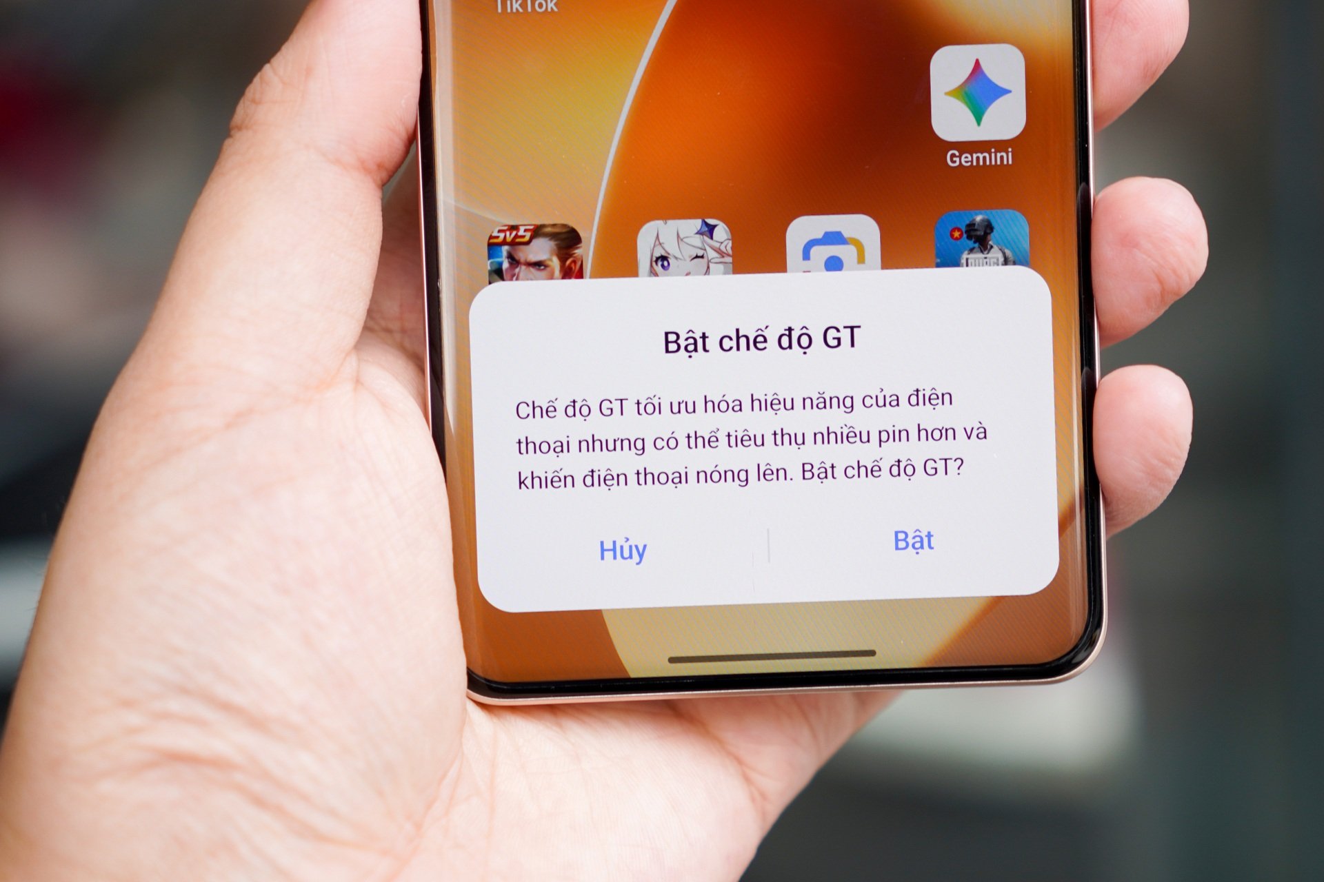realme 15 Pro: Hiệu suất tốt, AI đa dạng nhưng thiết kế cần cải thiện - 10