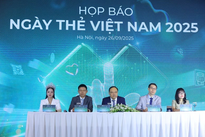 Ngày Thẻ Việt Nam 2025: Một 'chạm' mở ra 'vạn niềm tin số'- Ảnh 1.