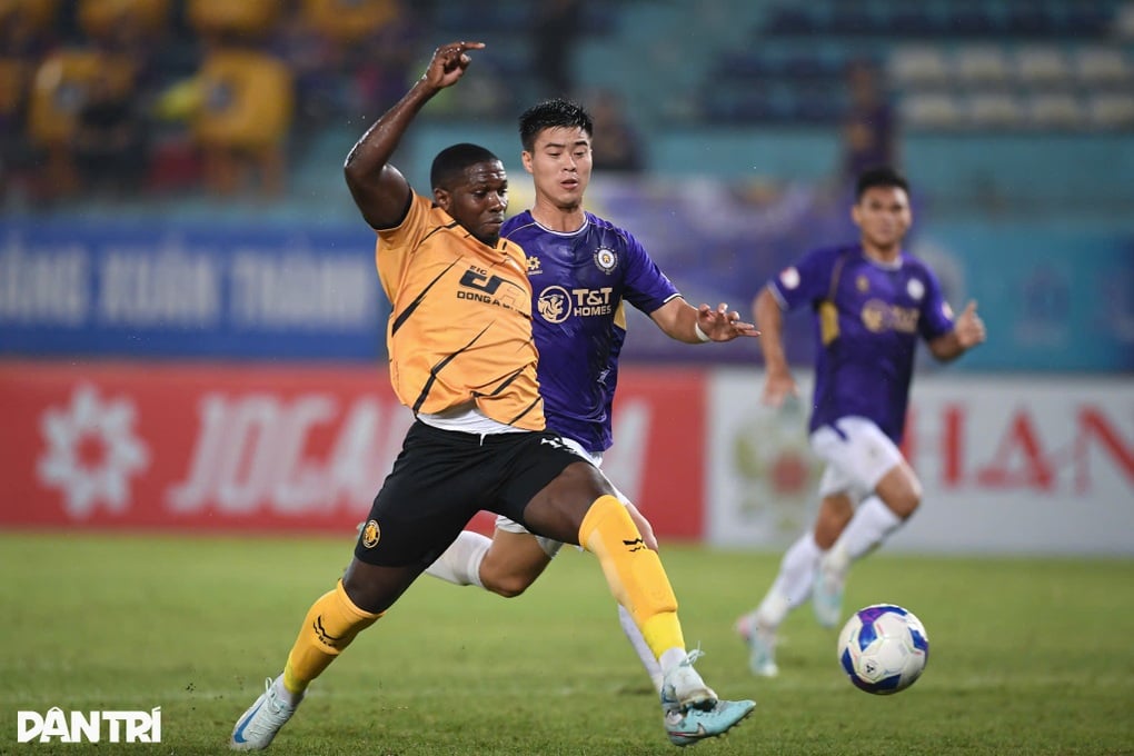 Ngoại binh toả sáng, Hà Nội FC ngược dòng đánh CLB Thanh Hoá - 2