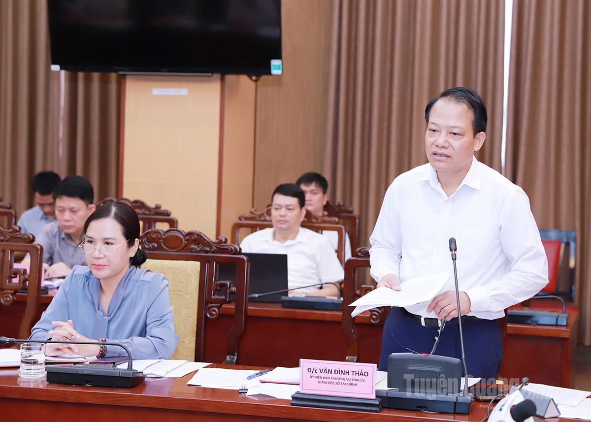 재무부장 반딘타오는 2025년 재정 업무 및 계획 이행 상황을 보고했습니다.