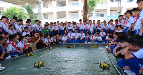 Vụ học sinh không học kỹ năng phải đón về trước 15 giờ: Sẽ có cuộc họp chấn chỉnh vào ngày 30-9