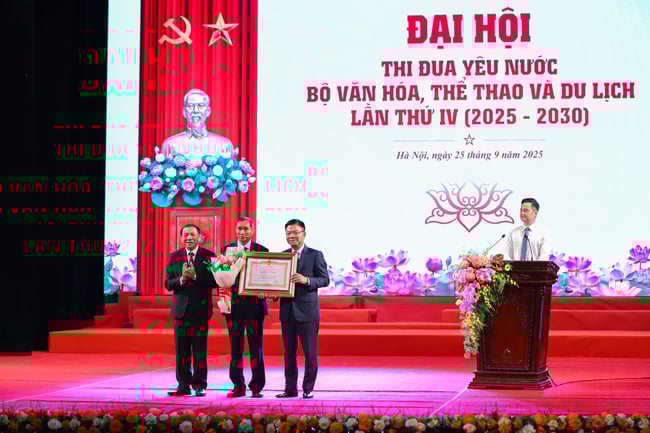Vinh danh các tập thể cá nhân tiêu biểu tại Đại hội thi đua yêu nước Bộ VHTTDL lần thứ IV, năm 2025 - Ảnh 2.