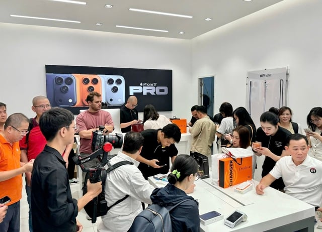 Cần bao nhiêu ngày làm việc để mua iPhone 17 Pro? - Ảnh 2.