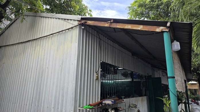 Trường lớp quá tải, sĩ số học sinh tăng cao- Ảnh 1.
