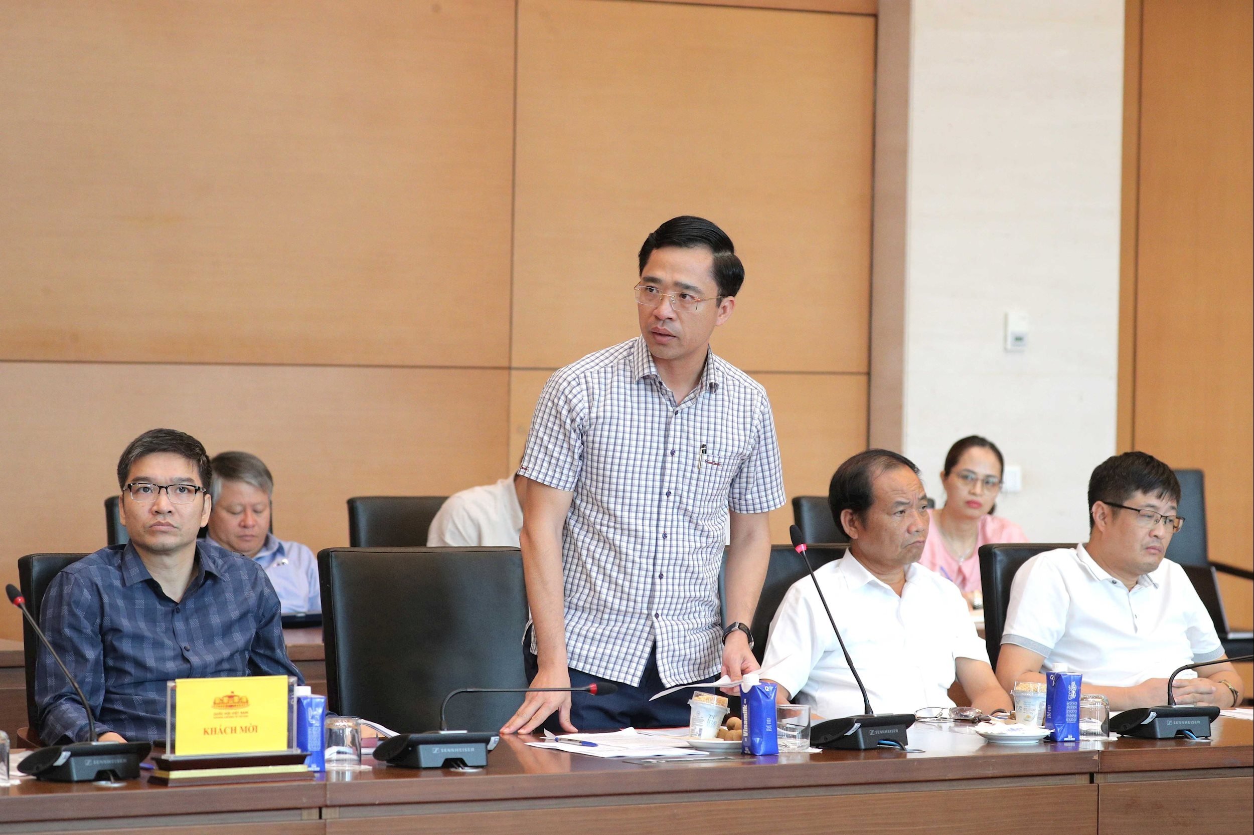 Phó Giám đốc Sở Xây dựng tỉnh Hưng Yên Phạm Việt Anh