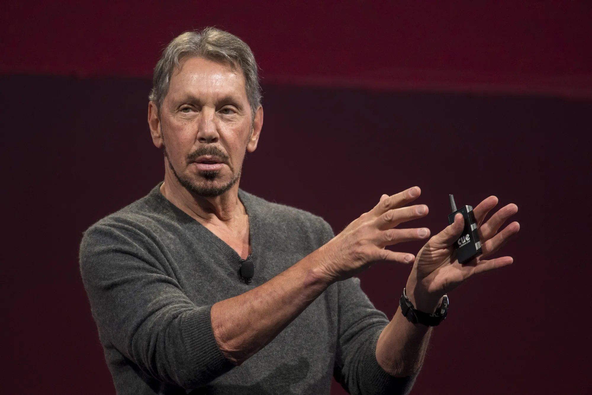 Tham vong cua Larry Ellison anh 1