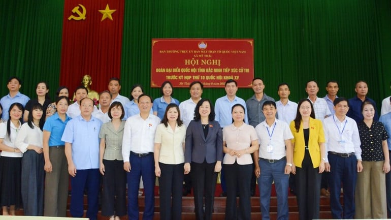 chup-anh-tro-chuyen-8841.jpg