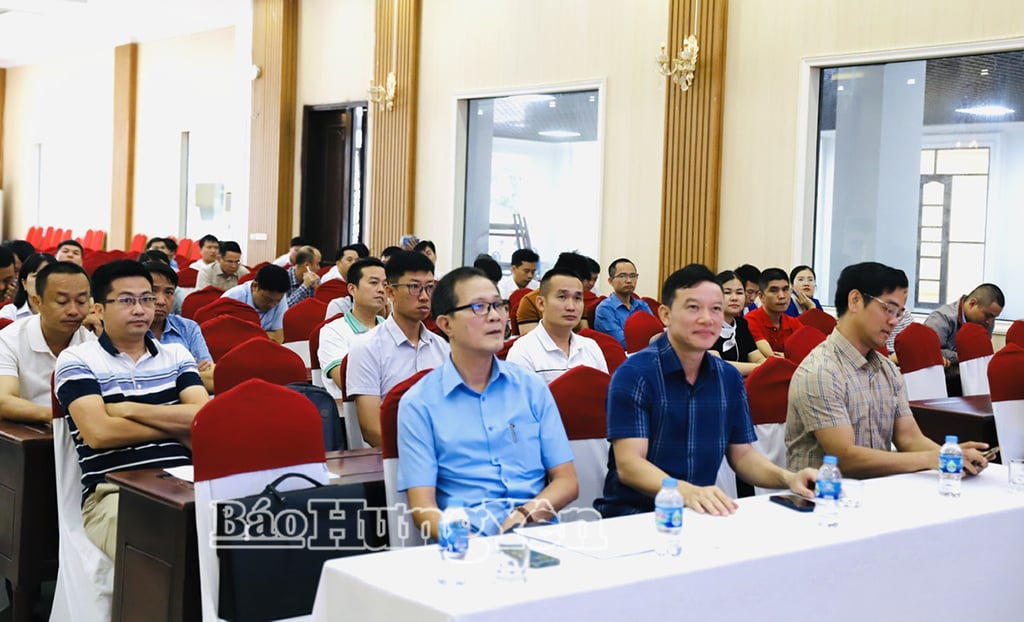 ប្រតិភូចូលរួមសន្និសីទ។