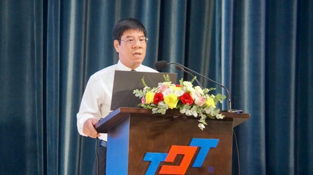 Tuyển sinh ĐH 2025: 6,7% thí sinh đăng ký trên 20 nguyện vọng - Ảnh 1.