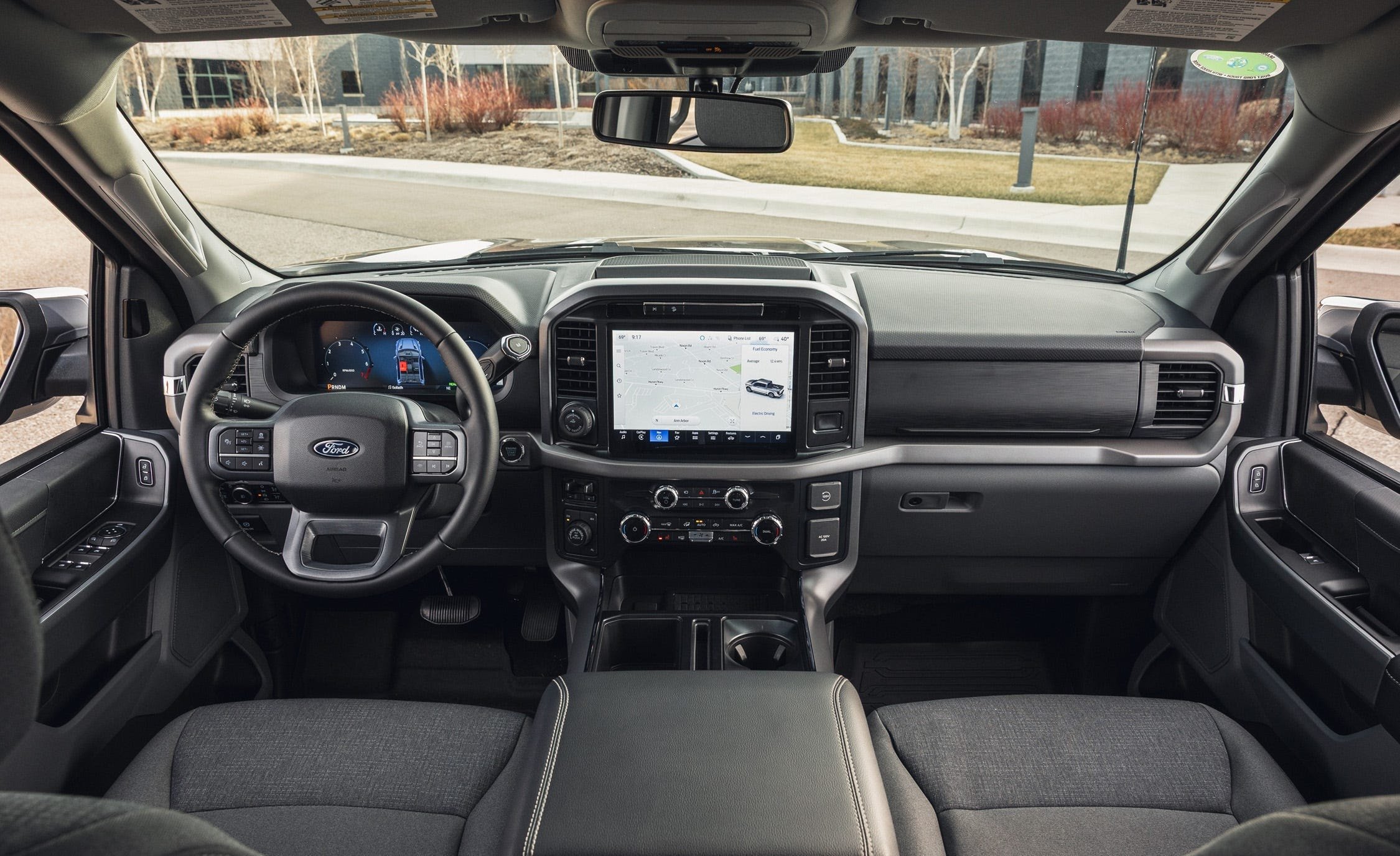 Ford F-150 XLT 2025