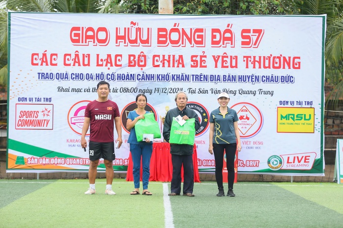 Trận đấu thiện nguyện quyên góp, tặng quà người nghèo ở Bà Rịa - Vũng Tàu- Ảnh 5.