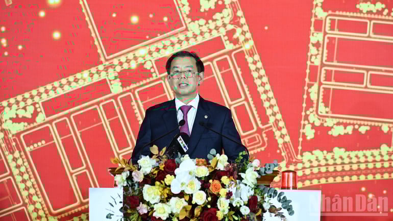 ndo_br_b4-9086.jpg